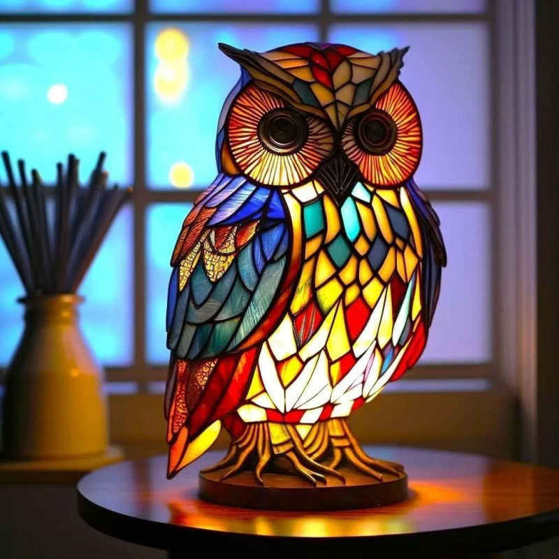 3D animal desk lamp featuring owl design