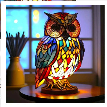 3D animal desk lamp featuring owl design