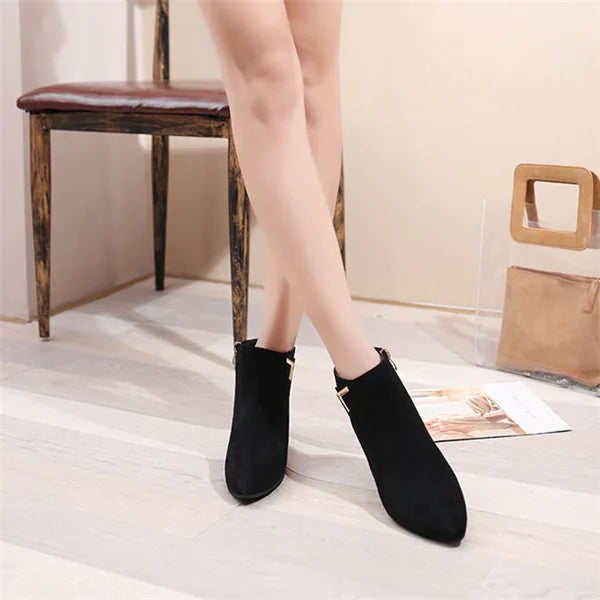 Pointed Toe Chunky Heel Ankle Boots with Side Zipper