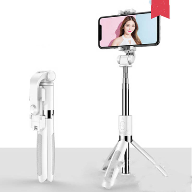 Bluetooth selfie stick for mobile live streaming setup